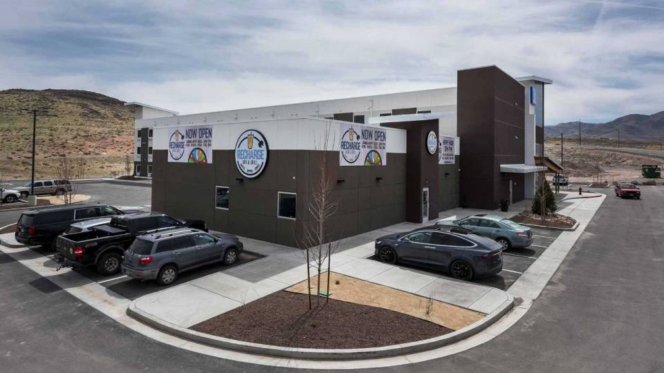 Motel 6 | Book Now and Save on Your Next Stay