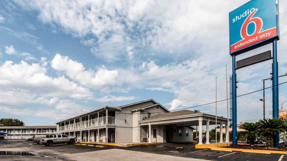 Studio 6 San Antonio, Tx - Fort Sam Houston Area Hotel in San