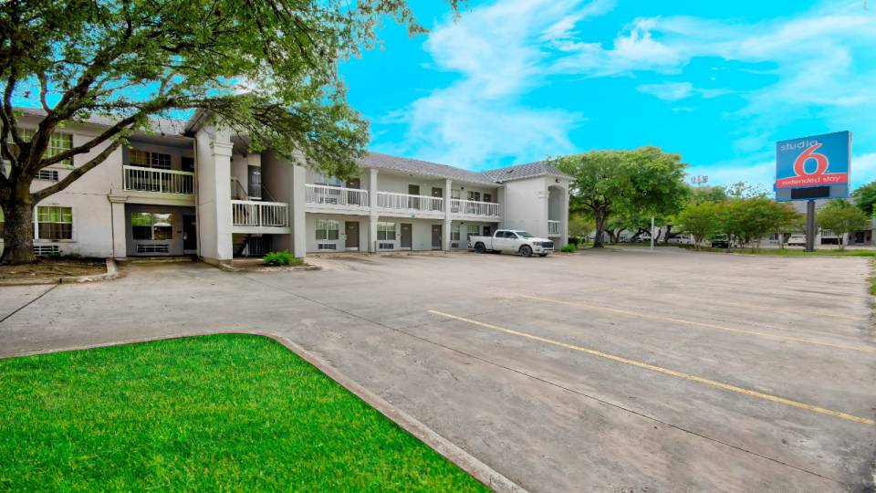 Motel 6 converse tx new arrivals